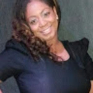 Meet your Posher, Regina